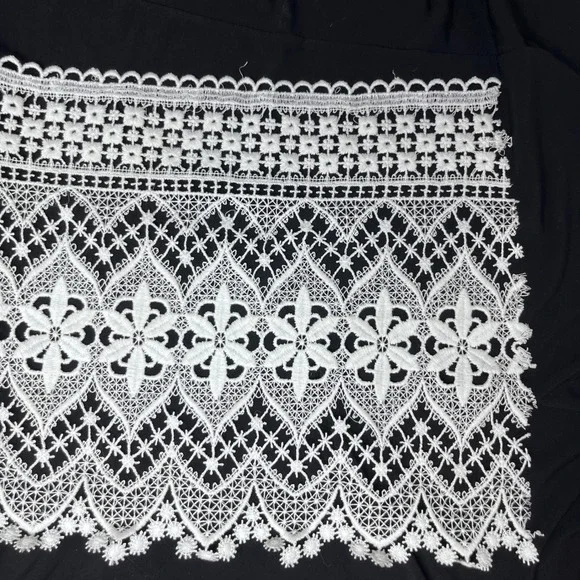 Lace 12.5 x 302