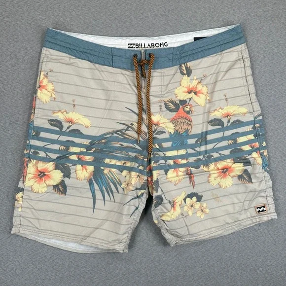 Billabong Lo Tides Spinner Board Shorts Mens 33 Beige Floral Parrot AOP Surf
