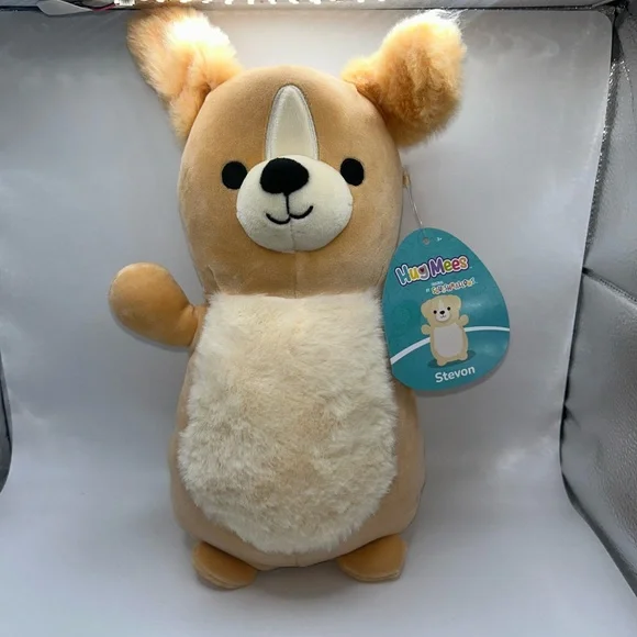 Squishmallows Stevon Cute dog 🐕 Tan and Cream Plush Toy