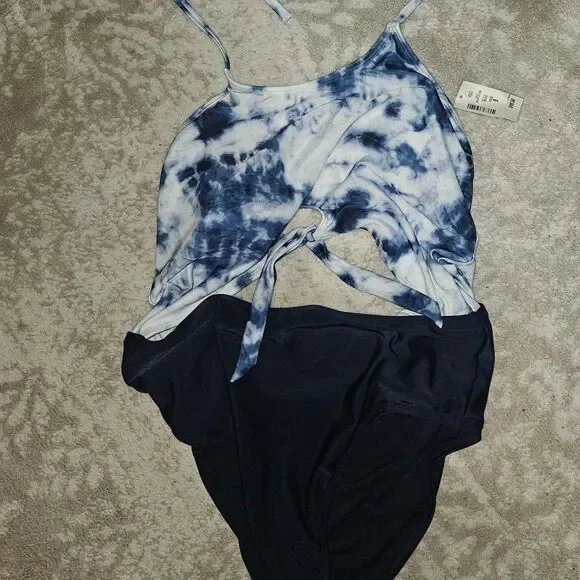 Aeropostale Women's Blue and Navy Swimsuit-one-piece