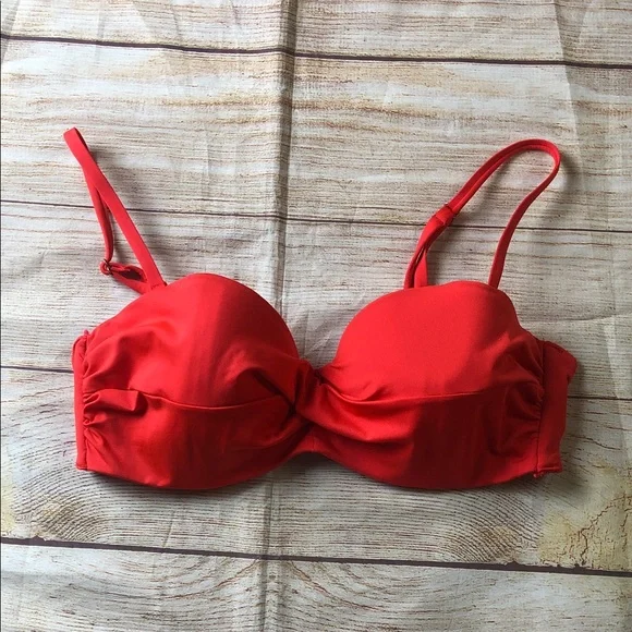 H&M Bold Red Bikini Top‎