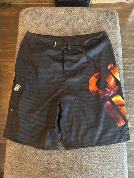 Y2K Vintage Quicksilver Board Shorts Cargo Camo Mens 40 Surfing Swim Embroidered