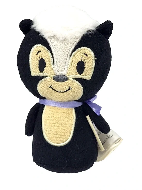 2014 Hallmark Itty Bitty Skunk Plush 5