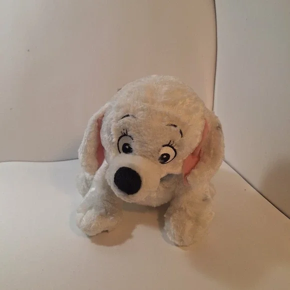 Authentic. Disney‎ Store 101 Dalmatians  Stuffed Animal Dog PENNY 2 Store Patch