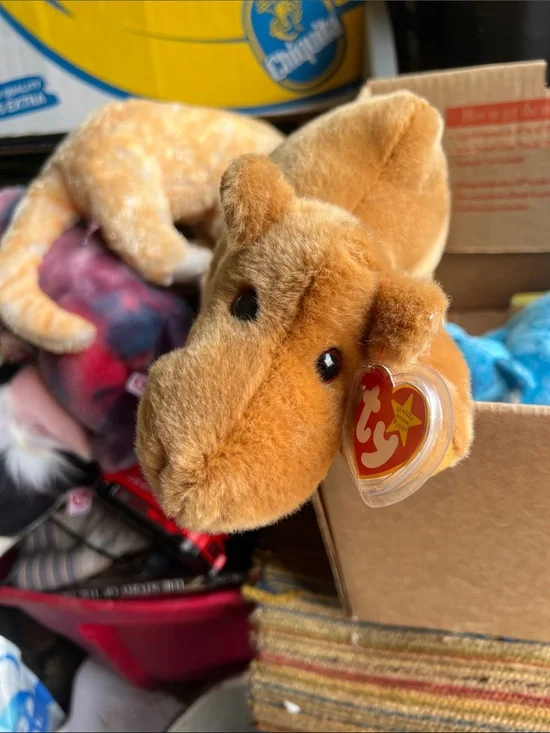 Vintage Ty Brown camel Beanie Plush with Heart Tag