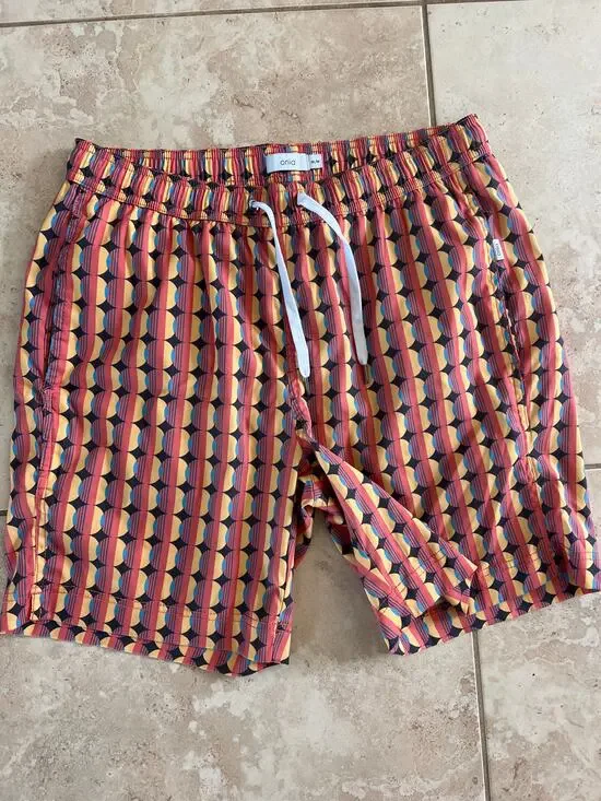 Onia mens medium swim trunks