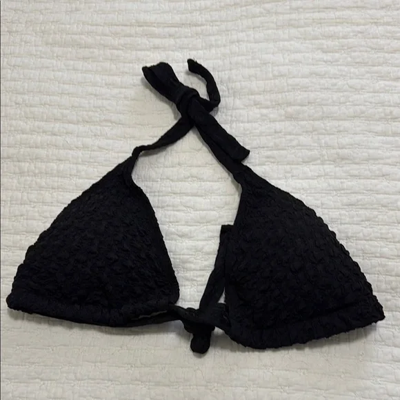 NWOT Black Textured Bikini Top