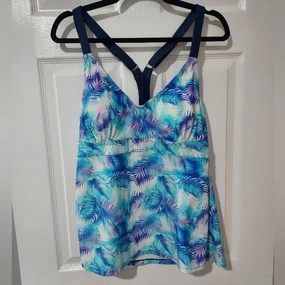 NWT Heat Swimwear Seaside Chic Racerback Tankini in Size 18W