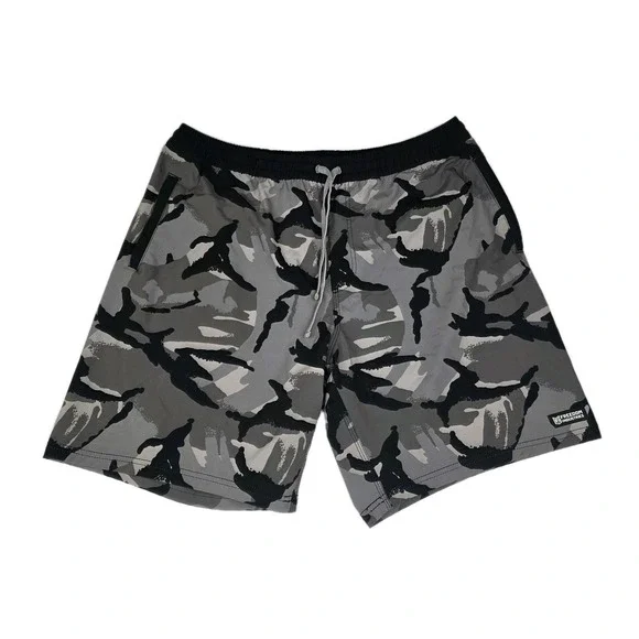 Freedom Industries Adapt Hybrid Shorts Mens‎ 2XL Camo Swim Trunks Boardshorts