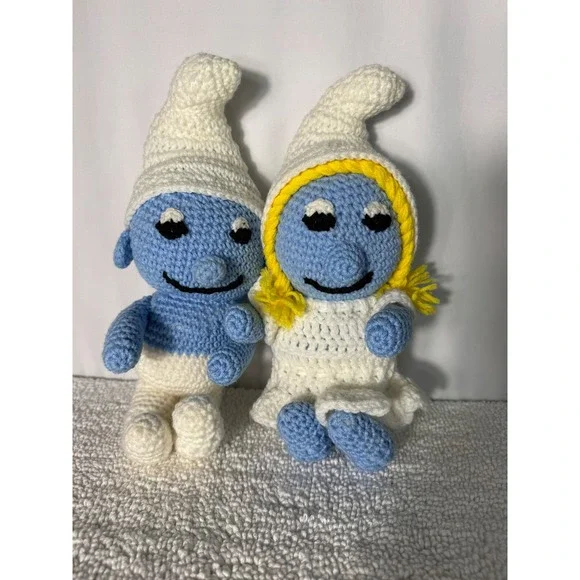 Vintage Crochet Smurf and Smurfette Handmade‎ Blue White Smurf 15