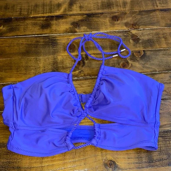 Size M halter‎ neck bandeau style bikini by Aerie