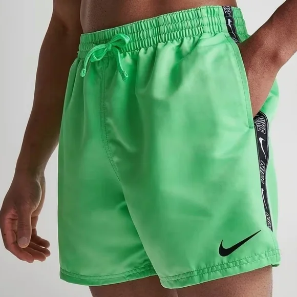 Nike Men's Green Swim Shorts Size Medium