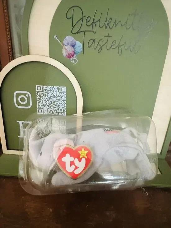Ty Beanie Babies Teenie Beanie Babies Righty the Elephant, McDonalds