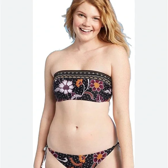 Xhilaration Juniors' Embroidered Bandeau Bikini Top (Black‎ Floral Print) D/DD