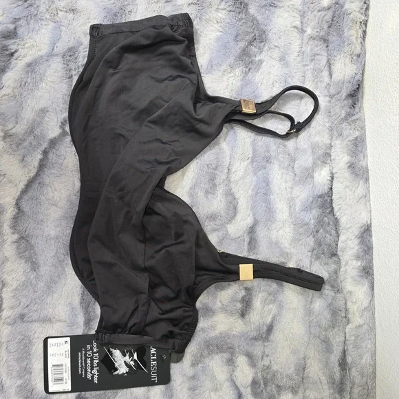 NWT Miraclesuit Women Black Surplice Underwire Bikini Top Gold Hardware‎ 38DD