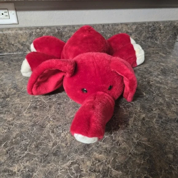 Commonwealth red‎ elephant plush 18