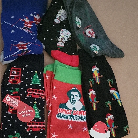 6 Pairs Mens NEW Christmas Socks Elf, Santa Mens 6 -12‎ A44