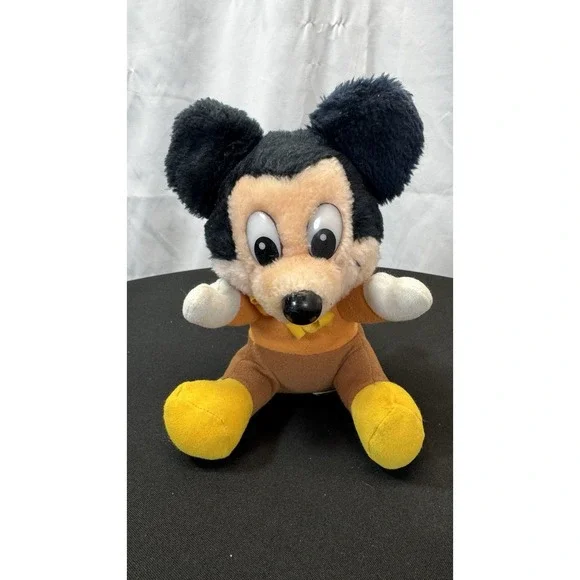 Disney‎ Mickey's Christmas Carol 7