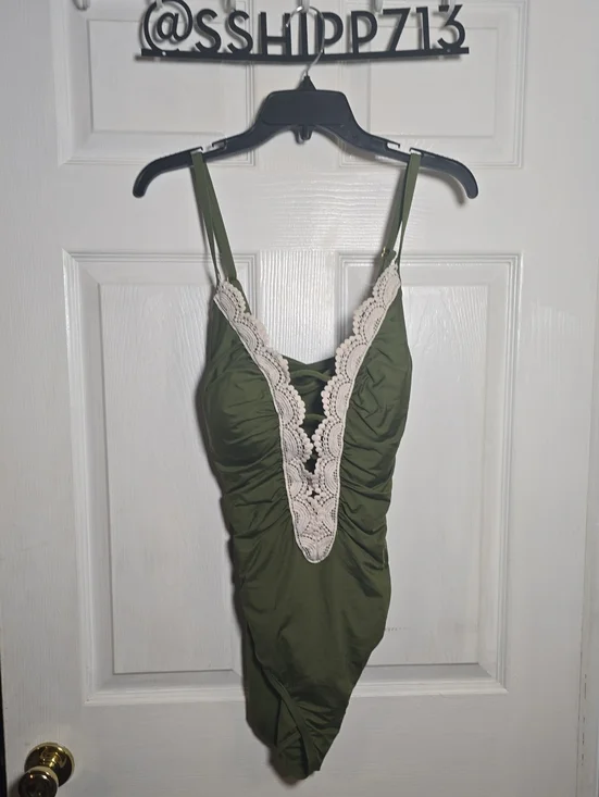 Time And Tru Never Worn 1X Olive Green One-Piece Swimsuit with Cream Lace Trim