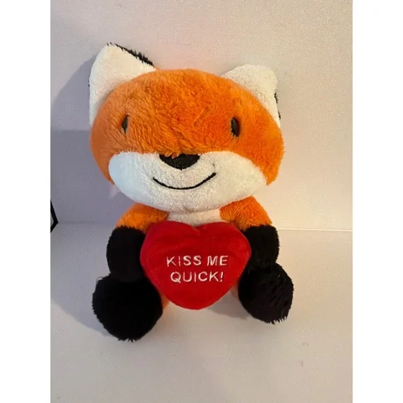 Hallmark Kiss Me Quick Valentine Fox Plush Orange White Holding Red Heart 8 Inch