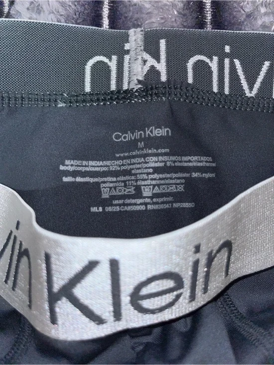 Calvin Klein Black Briefs Silver Branded Waistband men’s med euc workout shorts