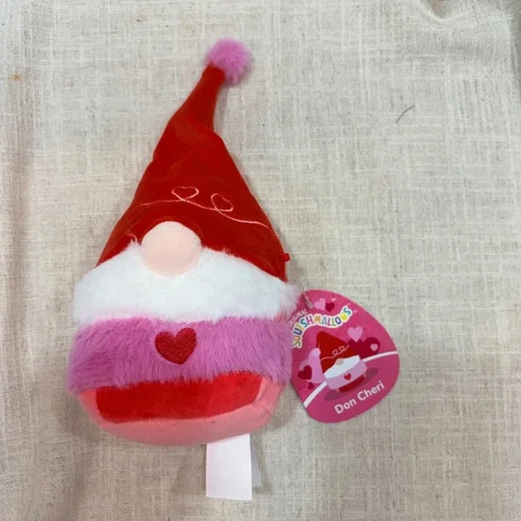 Squishmallows Don Cheri the Gnome‎ Valentine 5 Inch Plush Red Pink NWT Jazwares