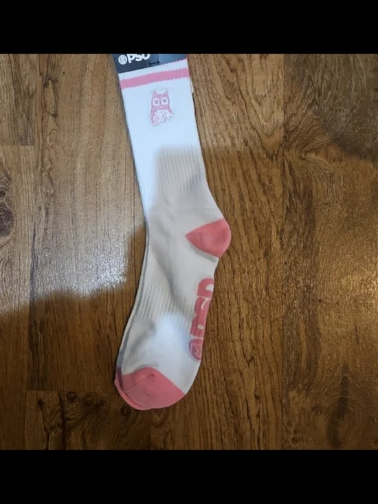 PSD White Crew Socks with Pink Owl and Accents
