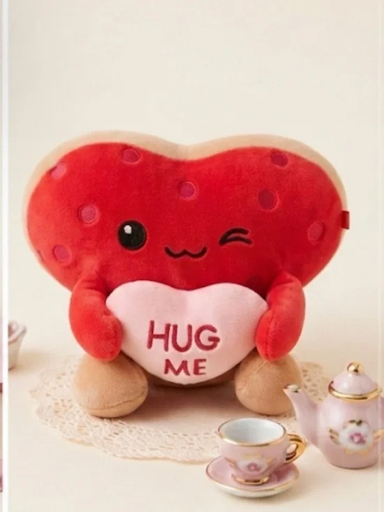 Red Heart Plush 'Hug Me'  6” inches