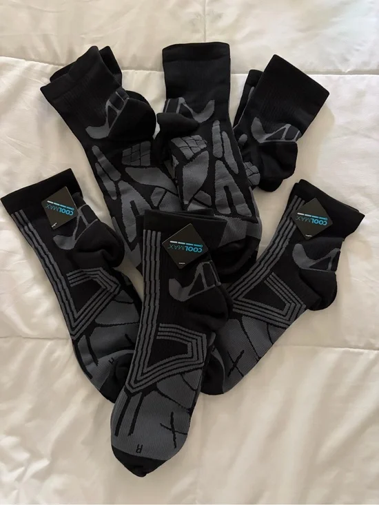 Men's Athletic CoolMax Crew Socks Black & Gray (6-Pack) Large Bundle