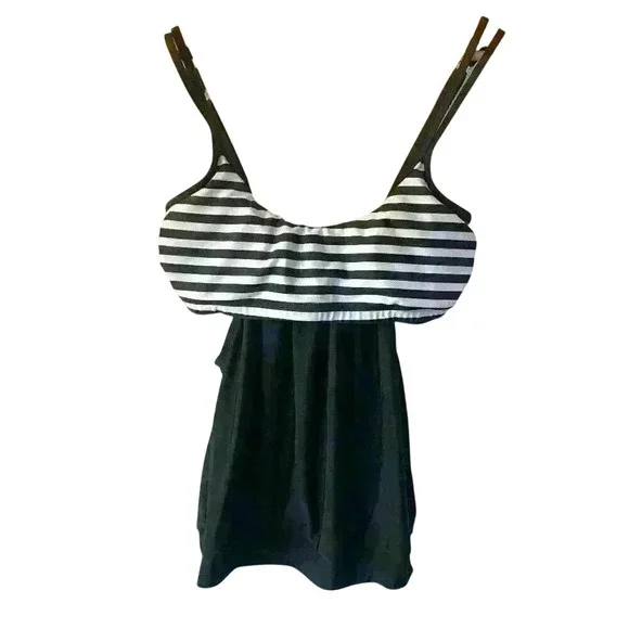 Women's Black White Stripped Two Piece Tankini XL Beachy‎ Spring Summer Vacation