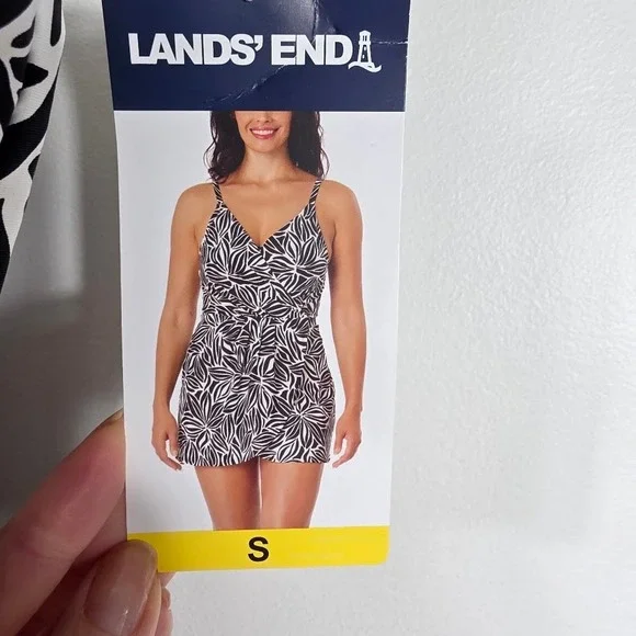 Lands'‎ End Swim Dress Women Small Black White Leaf Print UPF 50+ 1837629 New