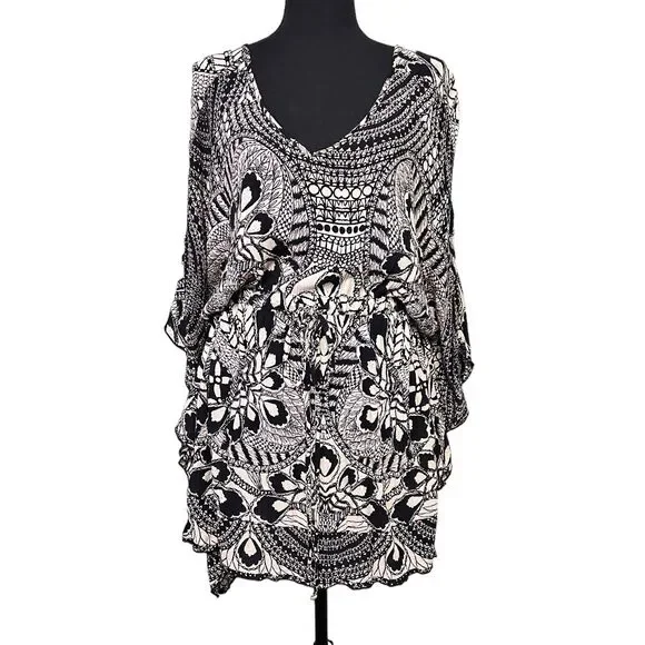 Angie Size M Black/Ivory Beach Cover Up Tie Draw‎ Waist V-neck Poncho Style
