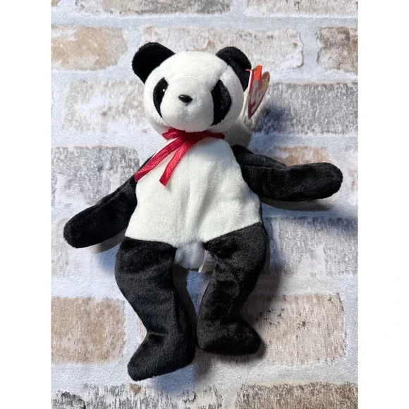 Ty Beanie Babies Fortune the‎ Panda 1997 Vintage Plush Red Ribbon Black White