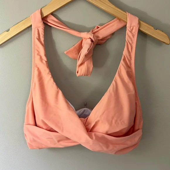 Cupshe Bikini Top Sz M‎ NWOT/New Without Tags