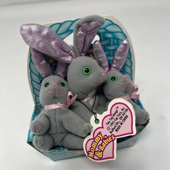 Vintage 1995 TINY TAG-ALONGS plush -Mommy & Babies Rabbits Mini set of 3 NEW