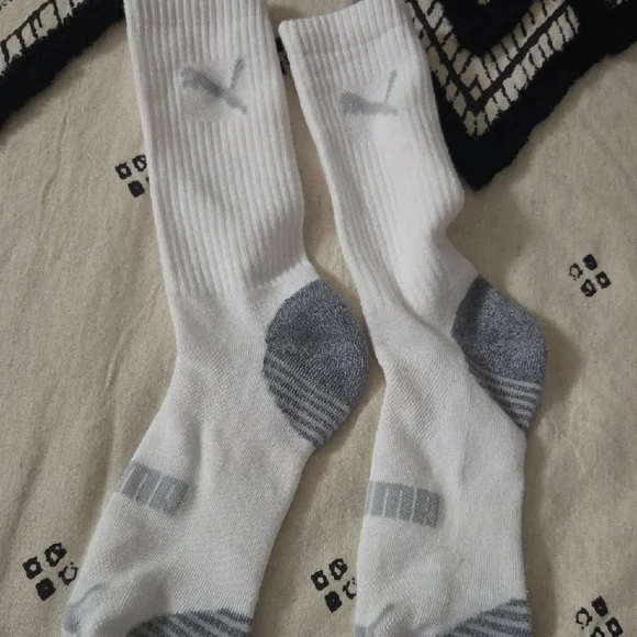 Puma Men's White and Gray Athletic Crew Socks