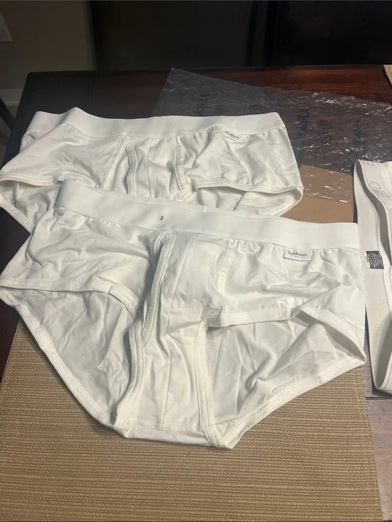 .2 Goodfellow & Co White Men's Cotton Briefs - Pack of 2 medium