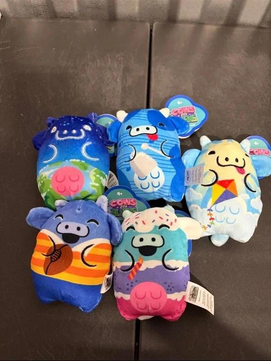 Cows Vs Aliens Mini Cow Plush Bundle of 5 New with Tags