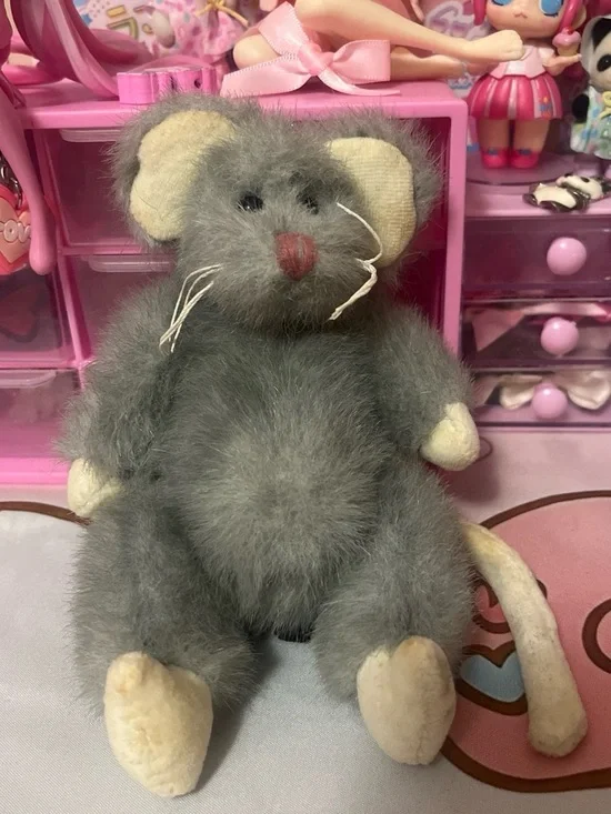 TY 1993 Squeaky Mouse Plush Gray Mouse Stuffed Toy - Soft Small Pet Plush