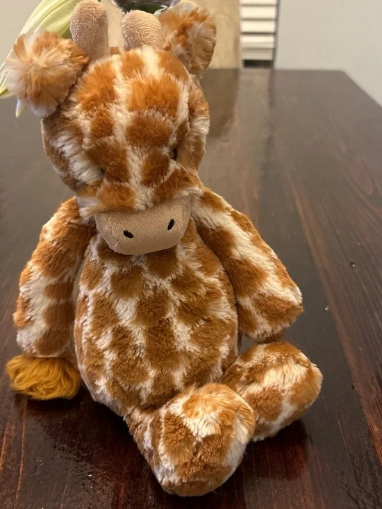 Jellycat Bashful Giraffe
