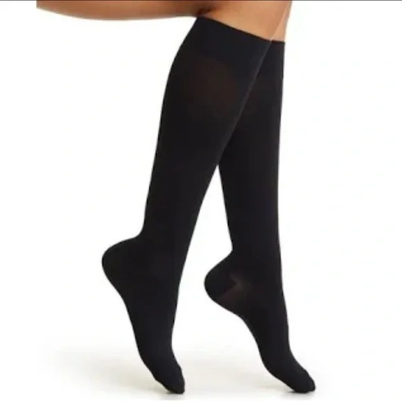 ITEM m6 Men's Knee High Easy Fit Compression Socks Black Marine‎ Size Medium NEW