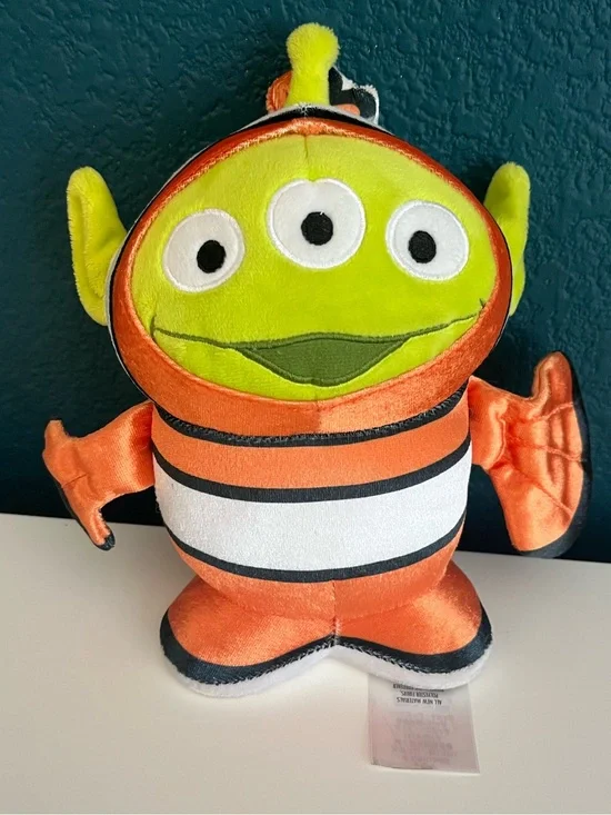 Disney Pixar Toy Story Alien Remix 8.5-inch plush Pizza Planet