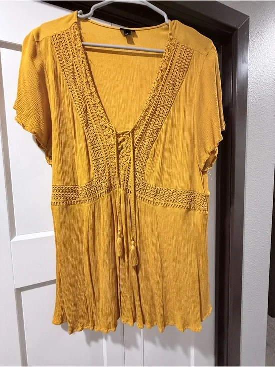 torrid Mustard Yellow Crochet-Trim V-Neck Tunic Top