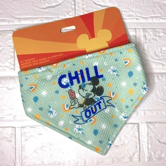 New Disney Pet Bandana “Chill Out”