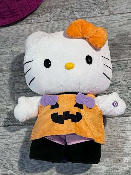 Sanrio Hello Kitty Plush in Orange and Purple Halloween Outfit