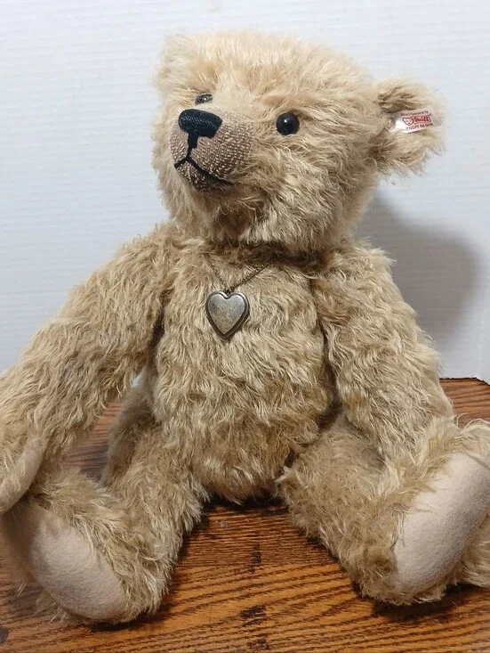 Steiff Harpo The Smiling Bear 2011 EAN 681905 LE Locket #292 Working Growler