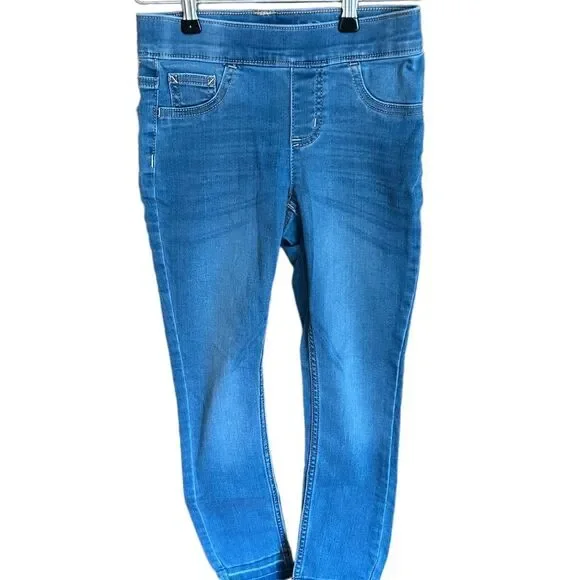Justice light wash like new girls jeggings size 8‎