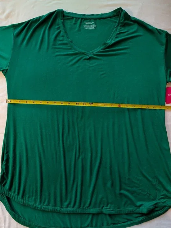 Westbound Women's V-Neck Short Sleeve Top — Green