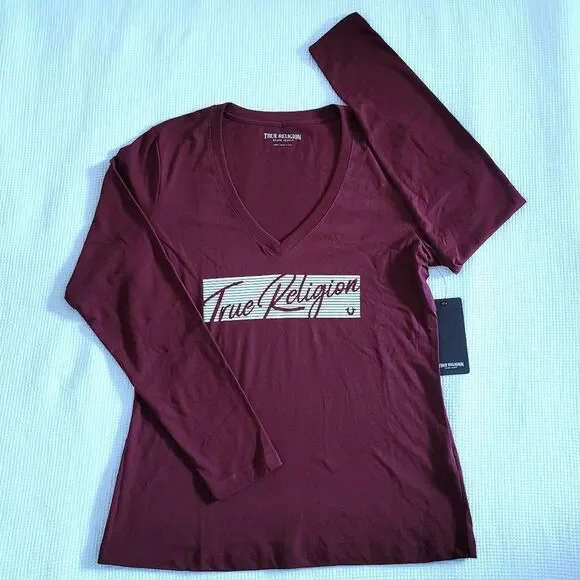 True Religion🙏 Long Sleeve Silver🤍 Foil Graphic Tee - NWT