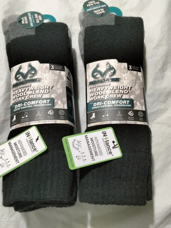 Realtree Men's Heavyweight Wool Blend Work Crew Socks 6(3x2) Pair Pack Moisture